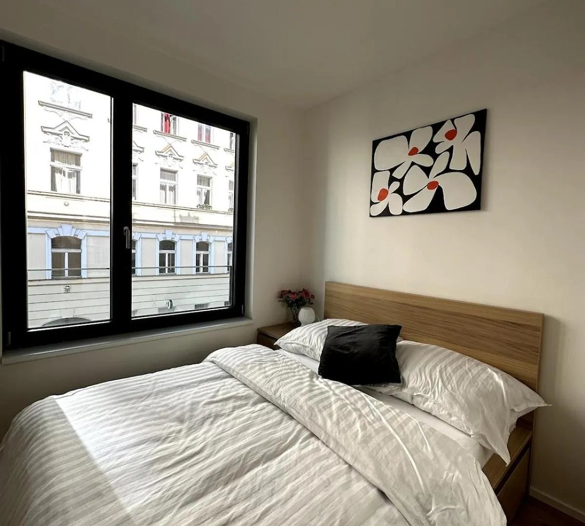 Apartment With Garage & Terrace Prague Czech Republic